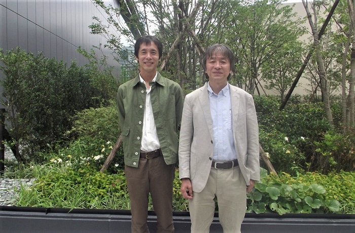 左：服部雄一郎さん　右：高田秀重教授