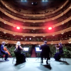 観客は観葉植物。新型コロナ禍でバルセロナのオペラハウスが異例の再開
