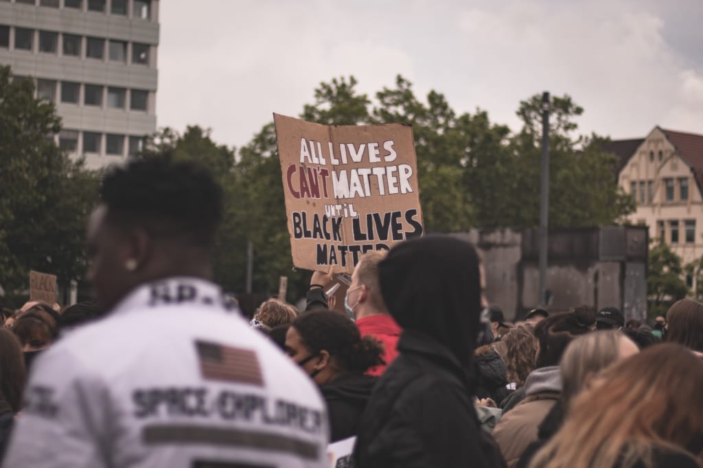 All Lives MatterかBlack Lives Matterか