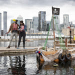 「海賊」が川を救う。HUBBUBとコカ・コーラの河川清掃プロジェクト width=