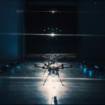 市民の夜道を照らす。イギリス発、アプリ一つで呼び出せる街灯ドローン width=