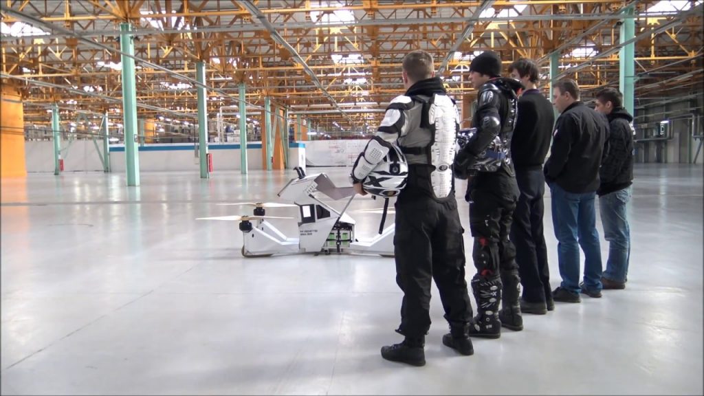 世界初、空飛ぶ商用バイク「Scorpion-3」