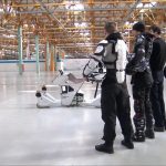 世界初、空飛ぶ商用バイク「Scorpion-3」 width=