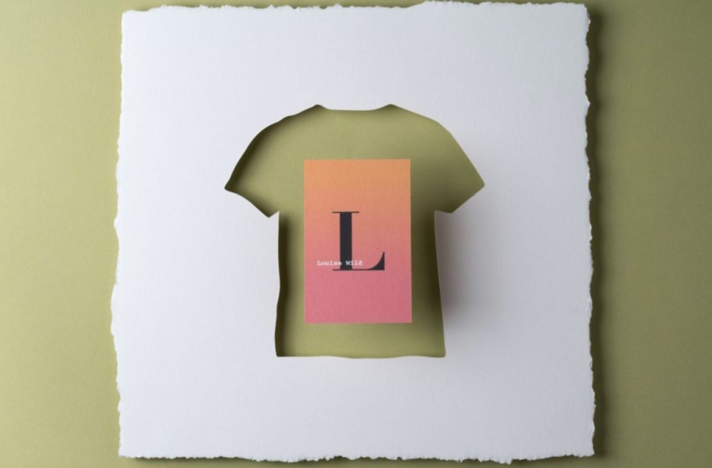 Tシャツのオフカット生地から作る、100％リサイクルのエコ名刺