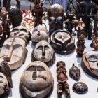 仏大統領に賛同したケ・ブランリ美術館。アフリカの文化遺産を返還へ