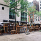 ニューヨークの街中に現れた休憩スポット。建築とアートで持続可能性を訴える