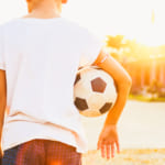 サッカーとの出会いが人を変える。ストリートチルドレンが活躍する「もう1つのW杯」 width=