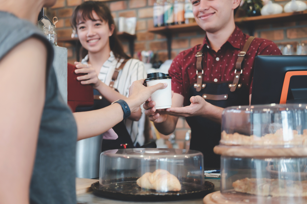 米国のスタートアップ Vessel Works、カフェでステンレスマグの無料貸し出しを開始