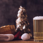 廃棄予定のクリスマスツリーでビールをつくる。オランダ発の無駄にしないアイデア