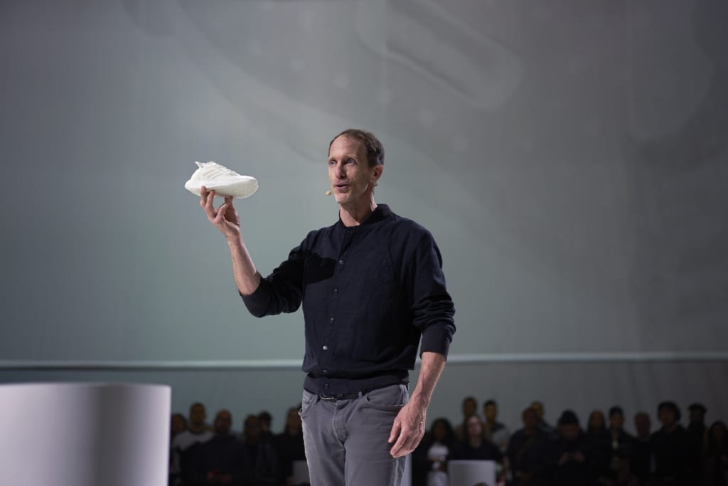 靴底から紐まで。丸ごとリサイクル可能なアディダスの新シューズ「FUTURECRAFT.LOOP」