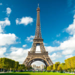 2024年パリ五輪に向けてエッフェル塔周辺が緑豊かに再設計。持続可能な開催の象徴へ width=