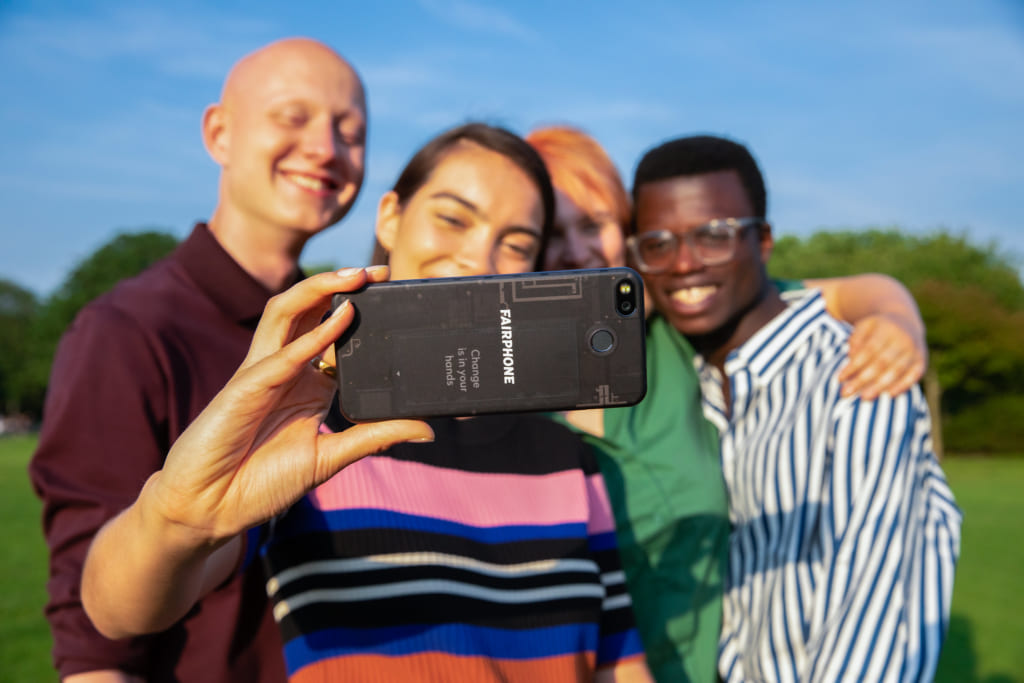 サーキュラーエコノミーを実現する、環境に優しいエシカルスマホ「Fairphone3」