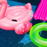 英ワイト島で、海岸のゴミをかばんにアップサイクルする「Wyatt and Jack」 width=