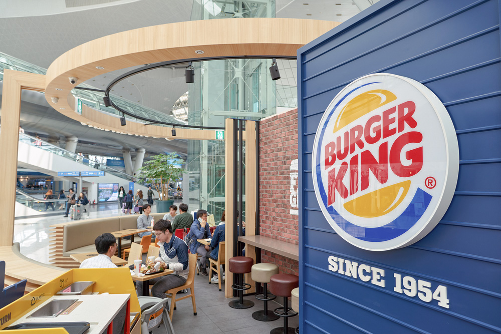 英バーガーキング、子供向けプラスチックおもちゃを廃止、リサイクル回収も開始