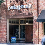 パタゴニア、日本の直営店でレジ袋全廃へ。マイバッグ持参を当たり前に width=