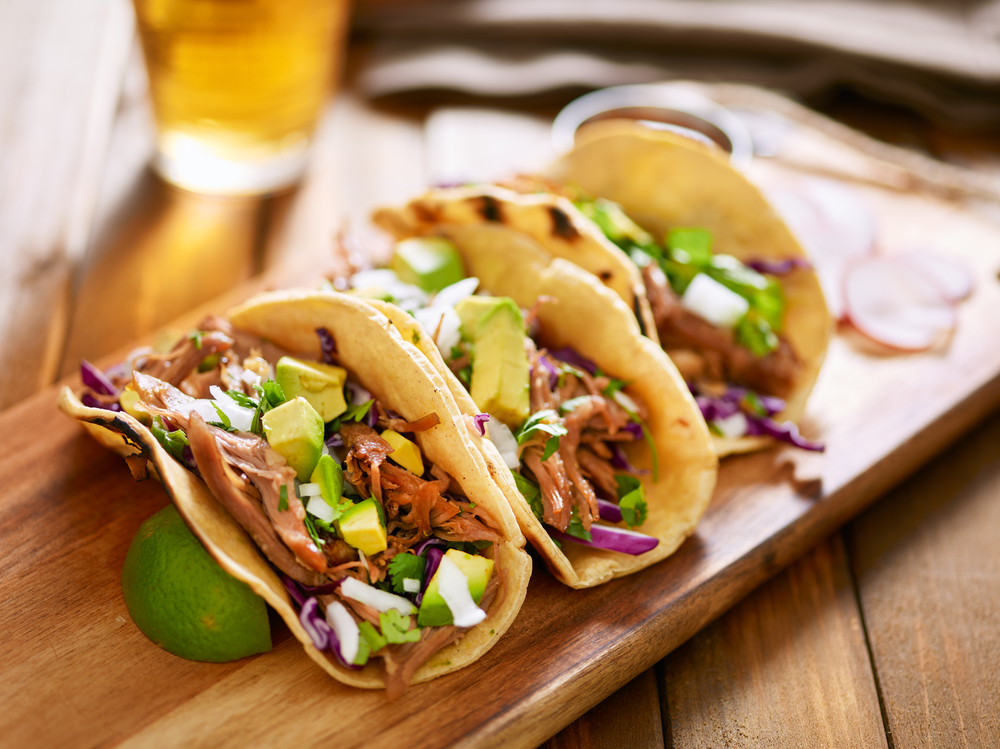 衣類の寄付と引き換えにタコスを提供。Taco Bellの物々交換キャンペーン「Layers for Layers」