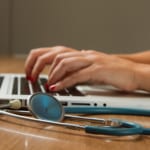 e-ヘルス（e-Health）とは・意味 width=