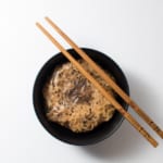 溶かして食べられる包装。UKの学生が開発したラーメンスープになるパッケージ width=