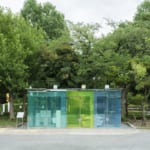 渋谷に現れた“透明”なトイレ。公共トイレを変革する「THE TOKYO TOILET」 width=
