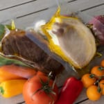 保存料なしで食品を2年間そのままに。香港スタートアップ発明のパッキング技術 width=