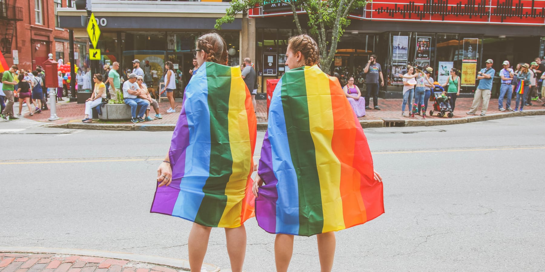 イギリスの学校、LGBTQ+についての教育が必須に