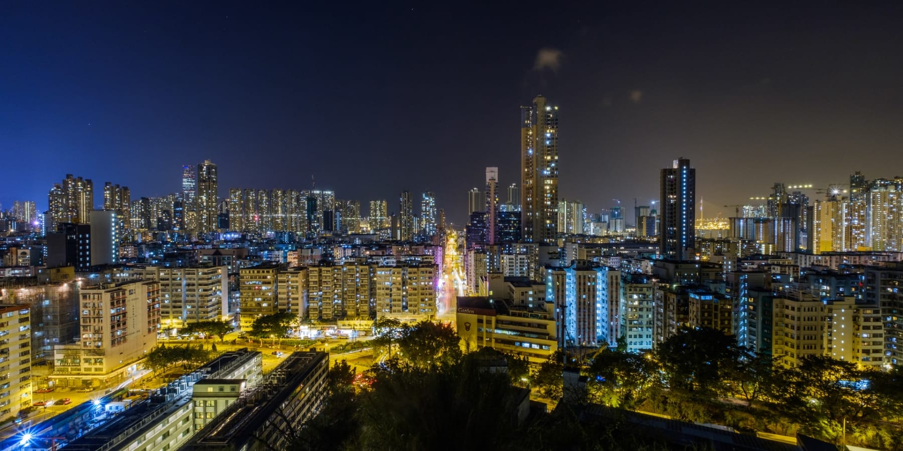 コロナ禍でも安全にエンタメを楽しむ。夜にも寄れる香港の公園「The Grounds」