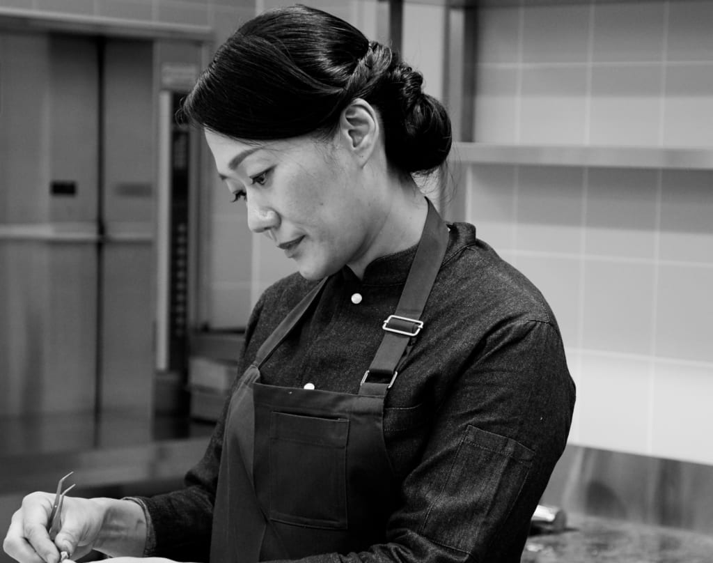 食品ロス問題をスイーツで表現。東京銀座FAROのシェフが語るサステナビリティとは？【FOOD MADE GOOD#5】（前編）
