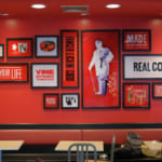 「一つ買うと一つ無料」に隠されたメッセージとは？KFCの乳がん検診啓発キャンペーン width=