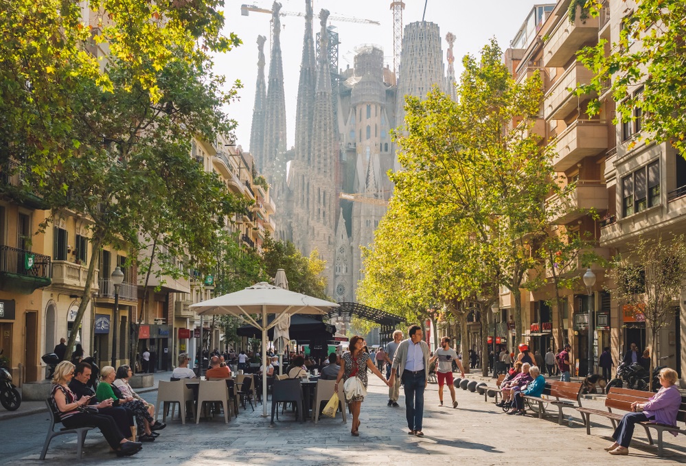 バルセロナ、車を手放した人は交通機関が3年間無料