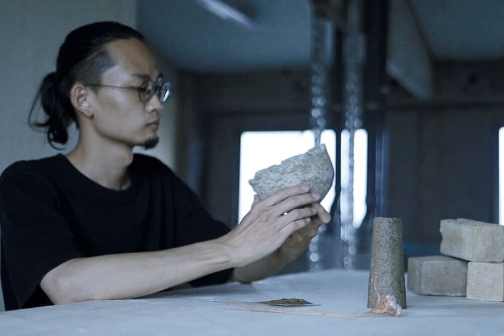 廃材を新素材に変えるデザイナー、村上結輝 | 世界のソーシャルグッド