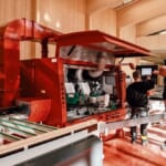 工場見学も歓迎。ノルウェーの森の「環境にプラスになる」家具づくり width=