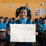 汚れた空気を、メッセージに。インドの汚染物質で作る鉛筆「Pollution Capture Pencils」 width=