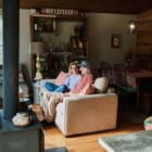 Airbnb、家の省エネに取り組む「グリーンホスト」に金銭支援へ
