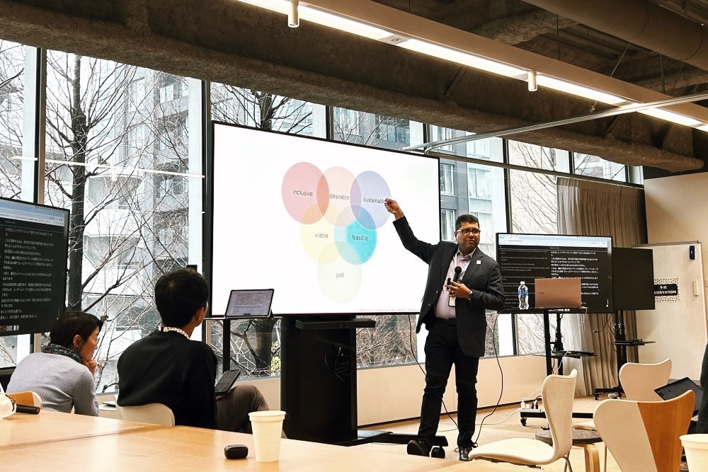 あらゆる「生」をデザインの中心へ。イリノイ大学・マシュー教授に聞く、これからの時代の“人間中心システムデザイン”とは？