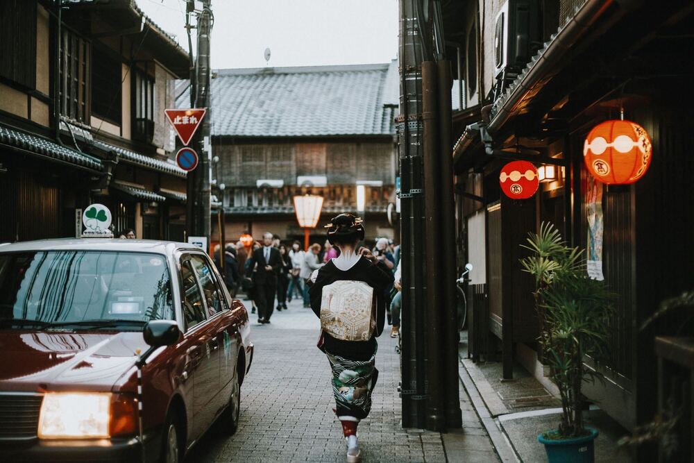 住んでよし、訪れてよし。地域にも観光客にもGOODなオーバーツーリズム対策とは？国内事例4選