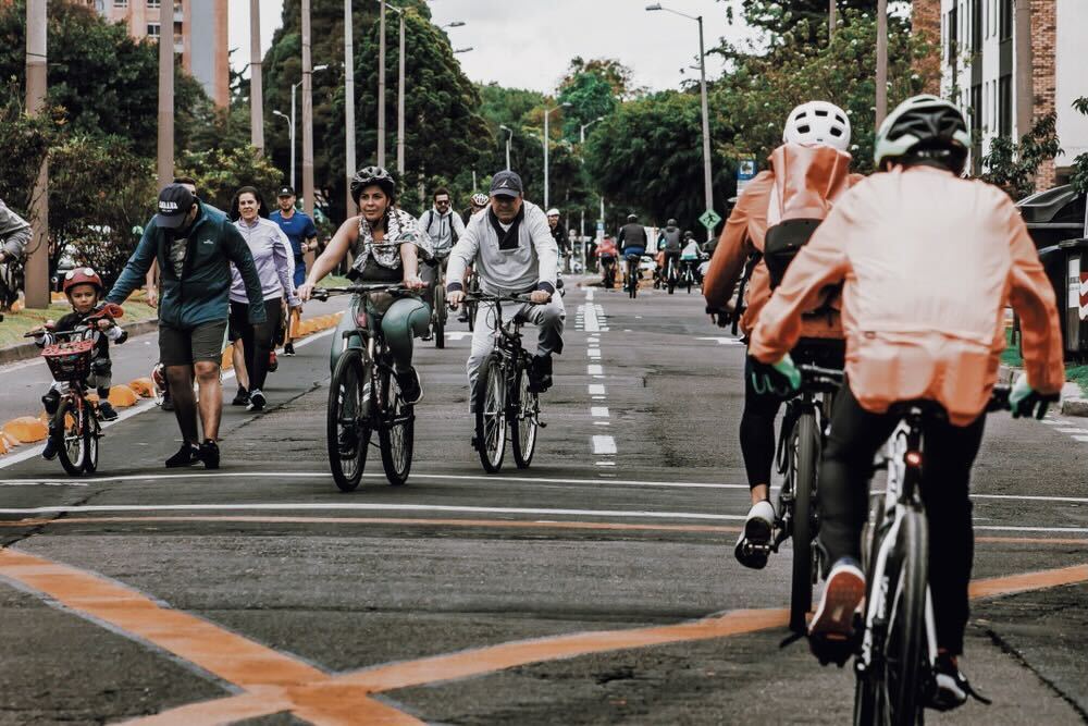 コロンビアの首都で50年続く「車両禁止の日曜日」。道路を再び市民のものに
