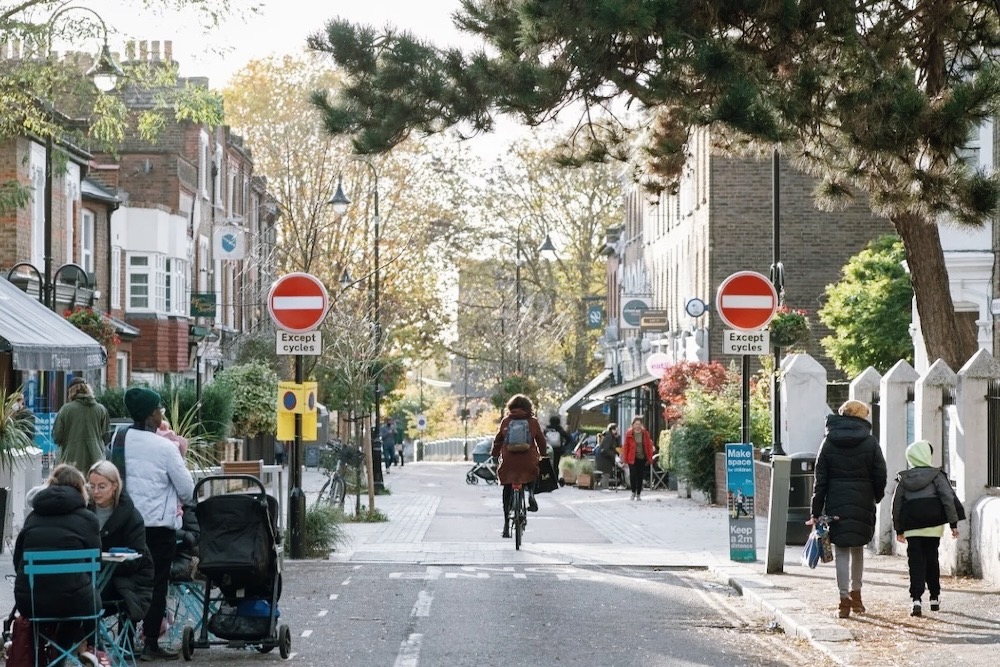 ロンドン各地の「自動車制限エリア」が市民を健康に。地域経済も活性化