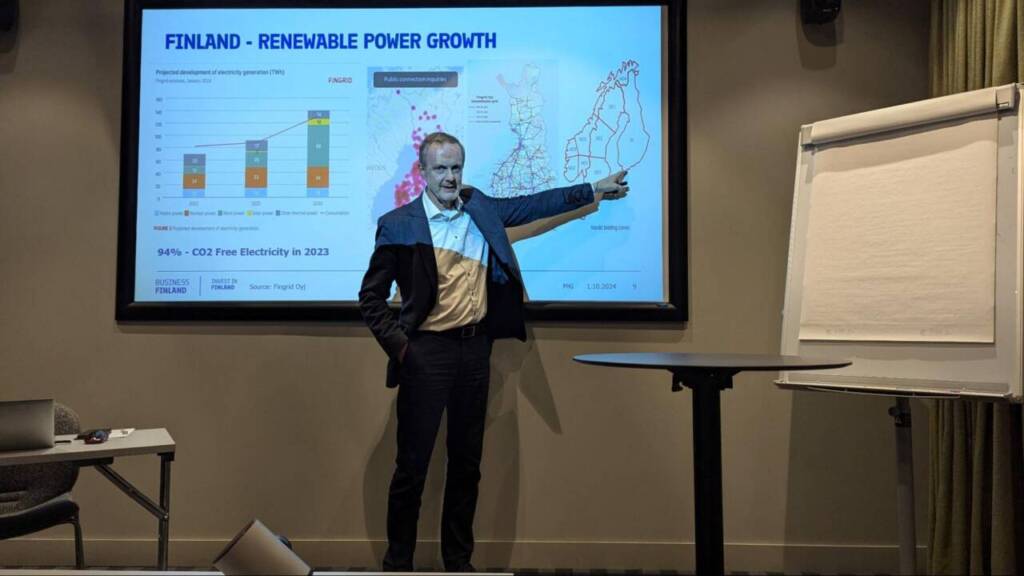 フィンランドの水素経済を支える再生化のエネルギーについて説明するInvest in FinlandのMarkku Kivisto氏