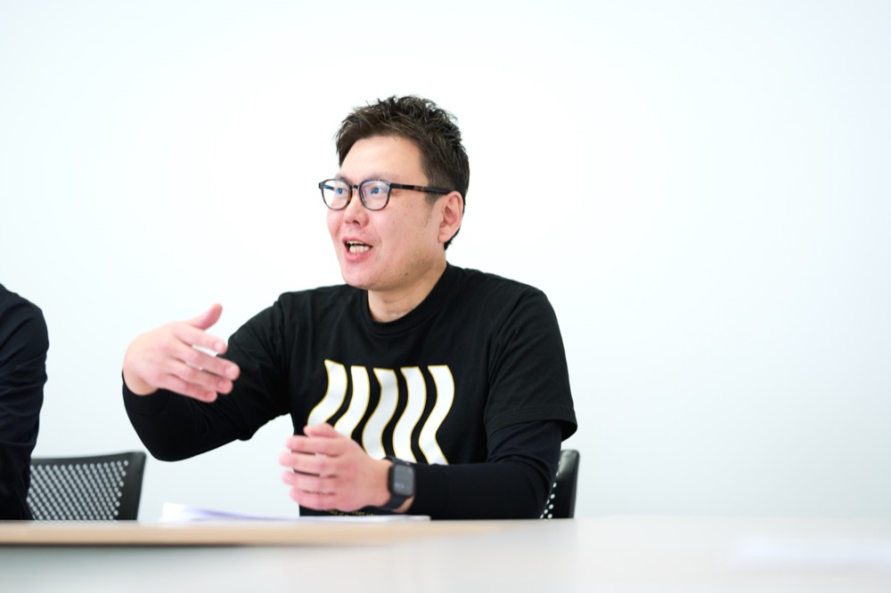 志賀裕志氏