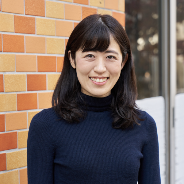 富山 恵梨香