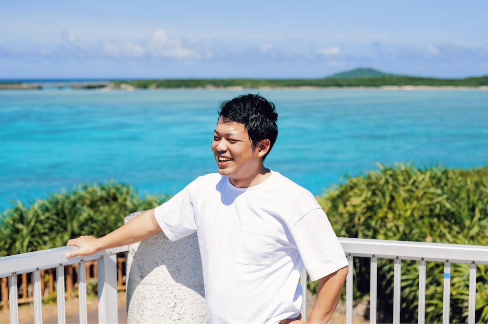 貨幣より信頼で地域をつなぐ。宮古島・かりまた共働組合がつくる、もう一つの経済圏 width=
