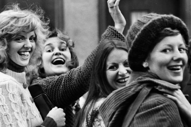 女性の休日 告知イメージ