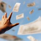 給与の「公平性」は何によって測られる？昇給連動モデルとニーズベース給与が投げかける問い