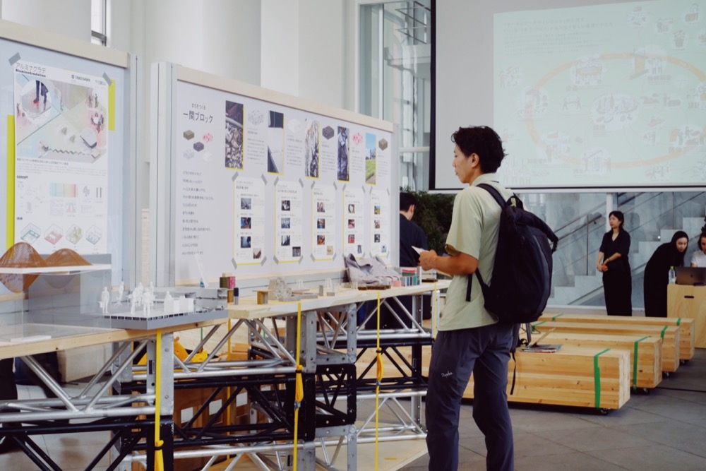 サーキュラー支店 展の様子