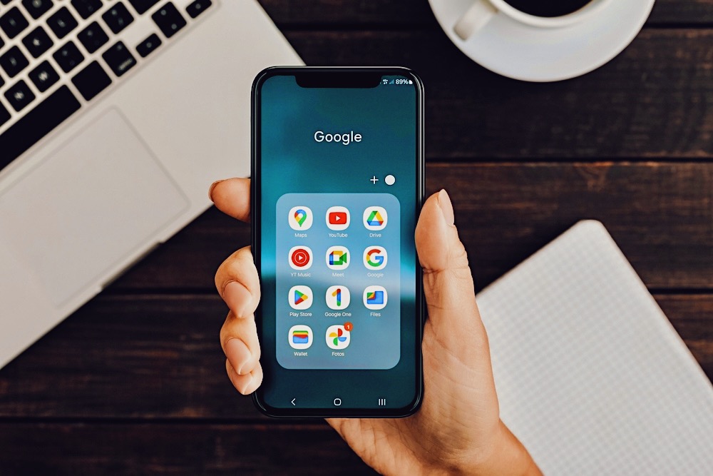 アプリやブラウザに、もっと自由な選択肢を。12月18日施行「スマホ新法」で何が変わる? width=