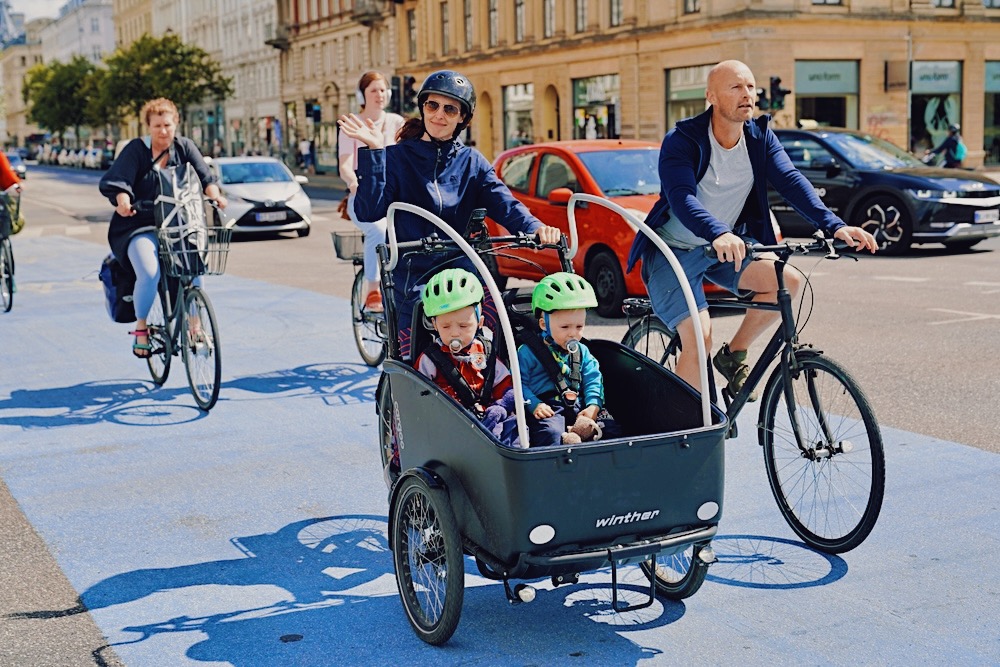 気候変動を「自分ごと」にするには、残業をなくせ？デンマークでの自然な行動変容の仕掛け（Climate Creative Cafeレポート） width=