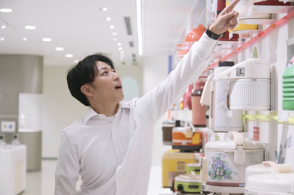 取材が行われた「まほうびん記念館」。創業当時から販売してきた歴代の魔法瓶や炊飯ジャーなどが展示されている。
