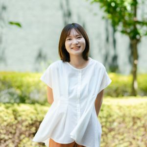 西山なつ美