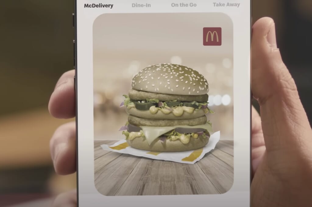 インドのマクドナルドが、「色味控えめ」メニューを見せる理由とは