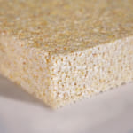 ポップコーンで部屋を暖めよう。ドイツの大学がプラスチックに代わる断熱材を開発 width=